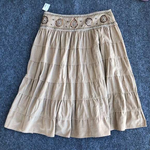 Fashion Bug corduroy tiered embroidered skirt size 18W - Picture 8 of 11